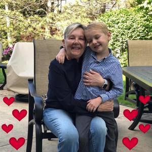 Meet your Posher, Dee